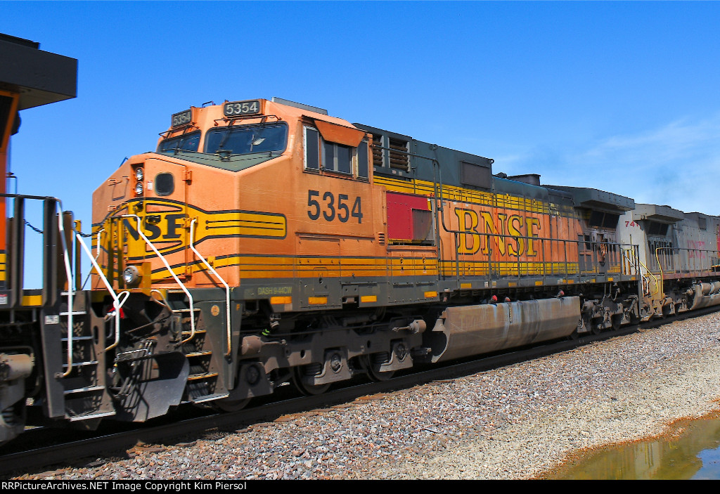 BNSF 5354